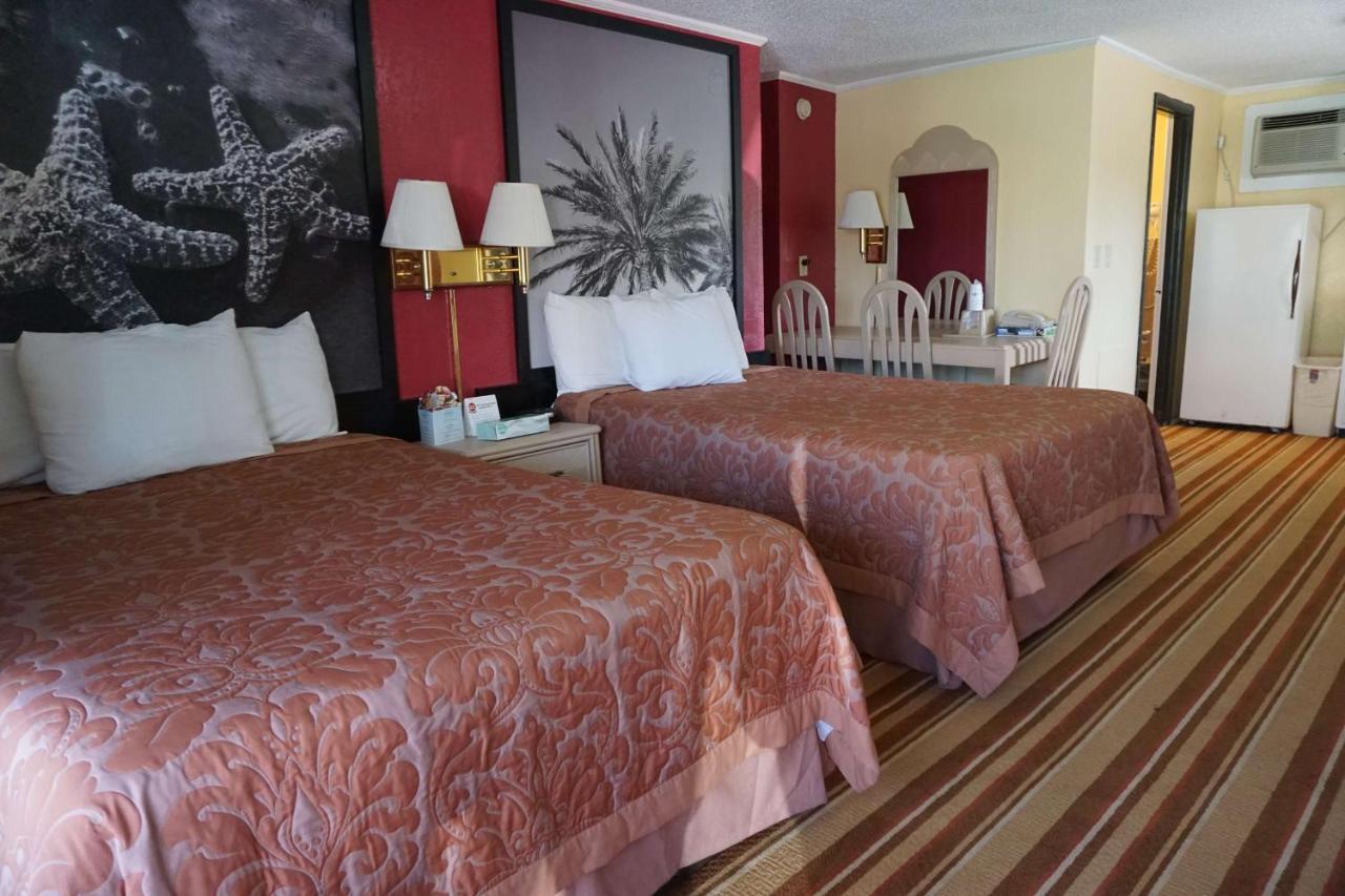Royal Palace Inn And Suites Myrtle Beach Ocean Blvd Exterior foto